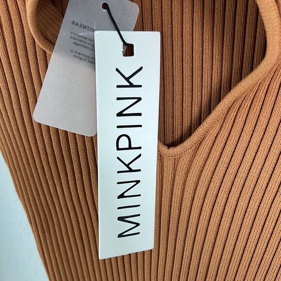 Minkpink Gianna Crisscross Ribbed Knit Top Pecan Small NWT - Picture 5 of 5